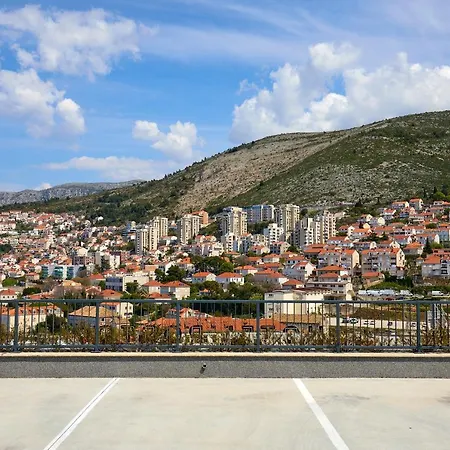 Hedera Estate, Hedera A12 Dubrovnik